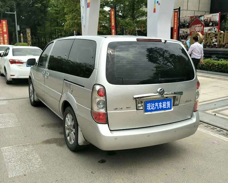 广州经济便宜出租经典款7座别克GL8商务车租赁_广州租车包车用车 首选广州现达租车公司