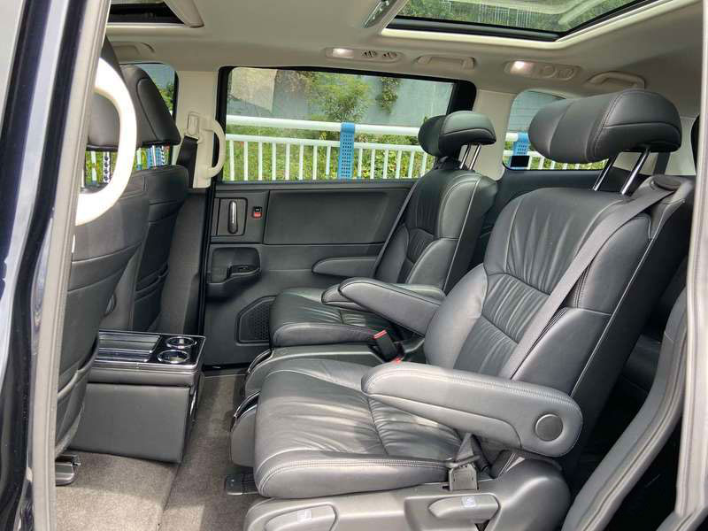 广州市白云机场南站出租七人座奥德赛商务车(7座)_广州租车包车用车 首选广州现达租车公司