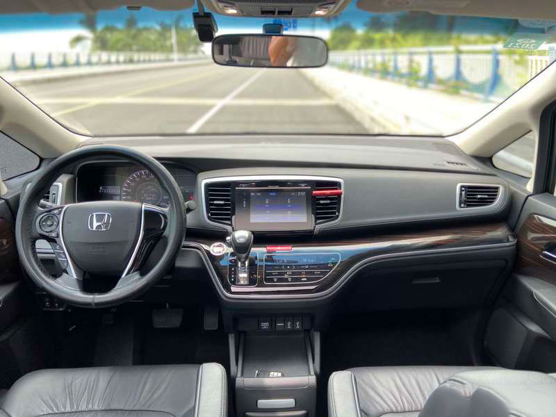 广州市白云机场南站出租七人座奥德赛商务车(7座)_广州租车包车用车 首选广州现达租车公司