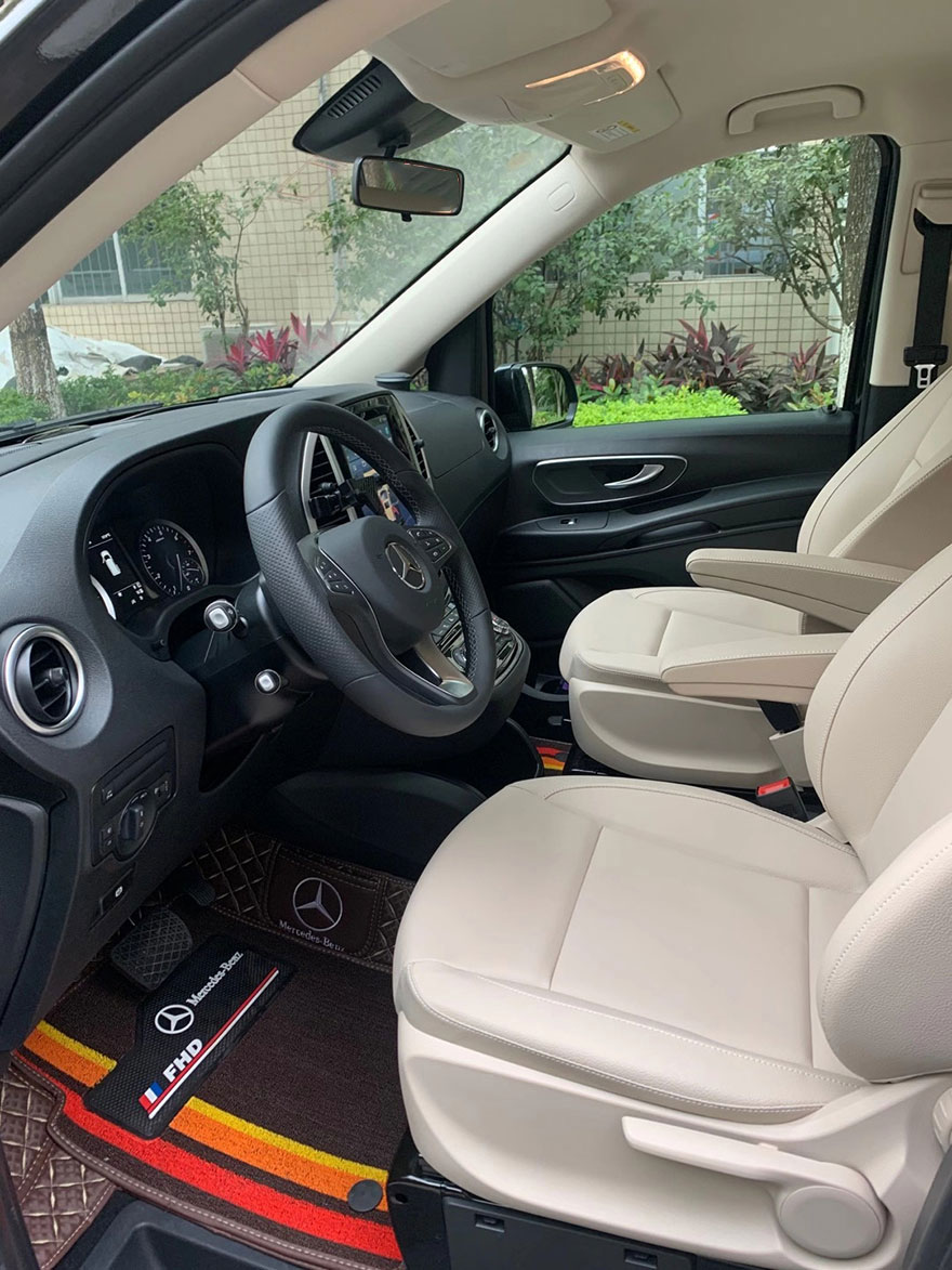 广州租赁九座奔驰威霆商务车队出租带司机包天(9座)_广州租车包车用车 首选广州现达租车公司