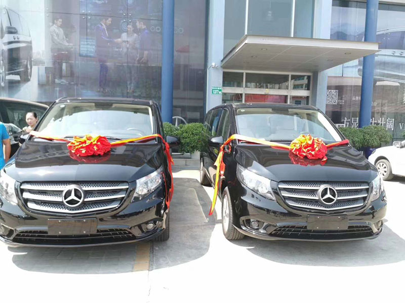 广州市带司机出租奔驰豪华七座商务车租赁(7座)_广州租车包车用车 首选广州现达租车公司