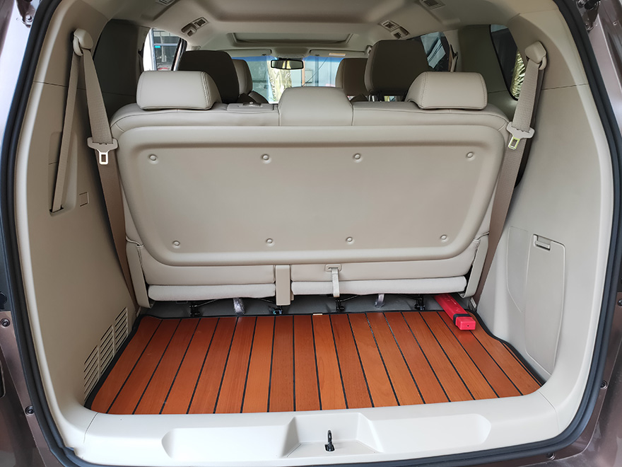 广州租车公司带司机出租7座别克GL8商务车包年租月租,在广州租一台别克商务gl8多少钱一天?_广州租车包车用车 首选广州现达租车公司