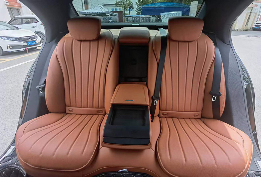 广州配带司机自驾出租2022新款奔驰S400长租一天多少钱_广州租车包年 首选广州现达汽车租赁公司