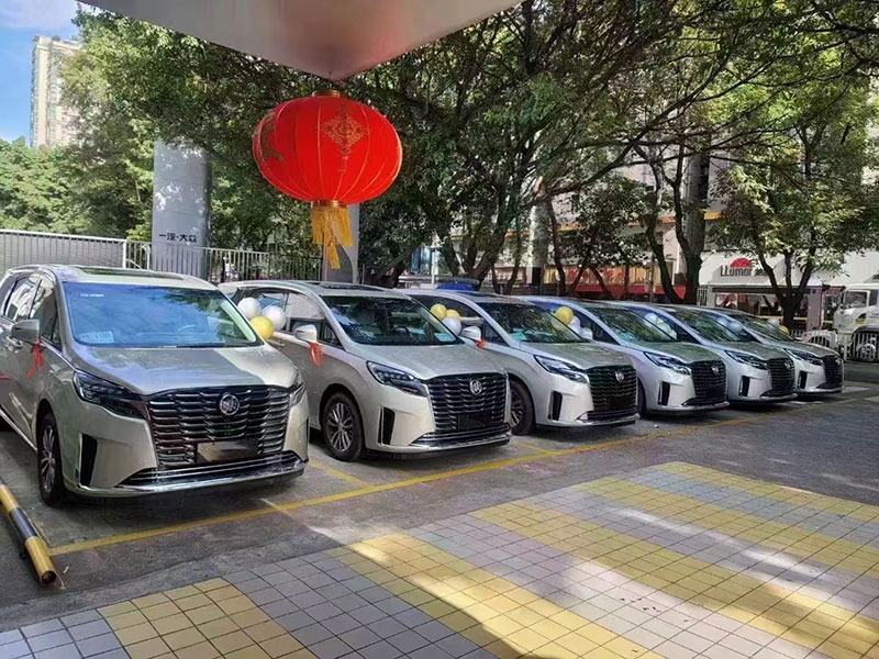 广州2024中国移动全球合作伙伴大会别克GL8商务车出租_广州带司机包车 首选现达商务租车公司