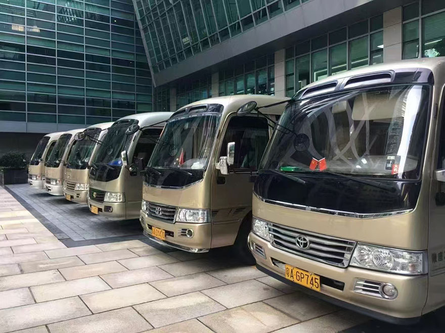 广州商务租车别克gl8腾势D9阿尔法考斯特中巴车出租_广州用车 首选现达汽车租赁公司