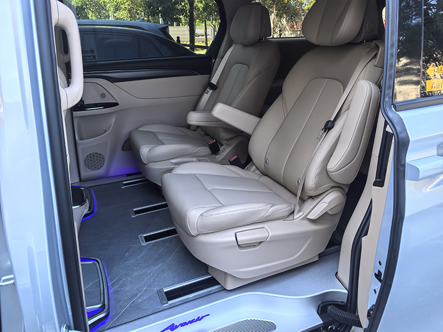 广州新款7座别克GL8商务车自驾出租配带司机包车费用_广州租车 首选广州现达汽车租赁公司